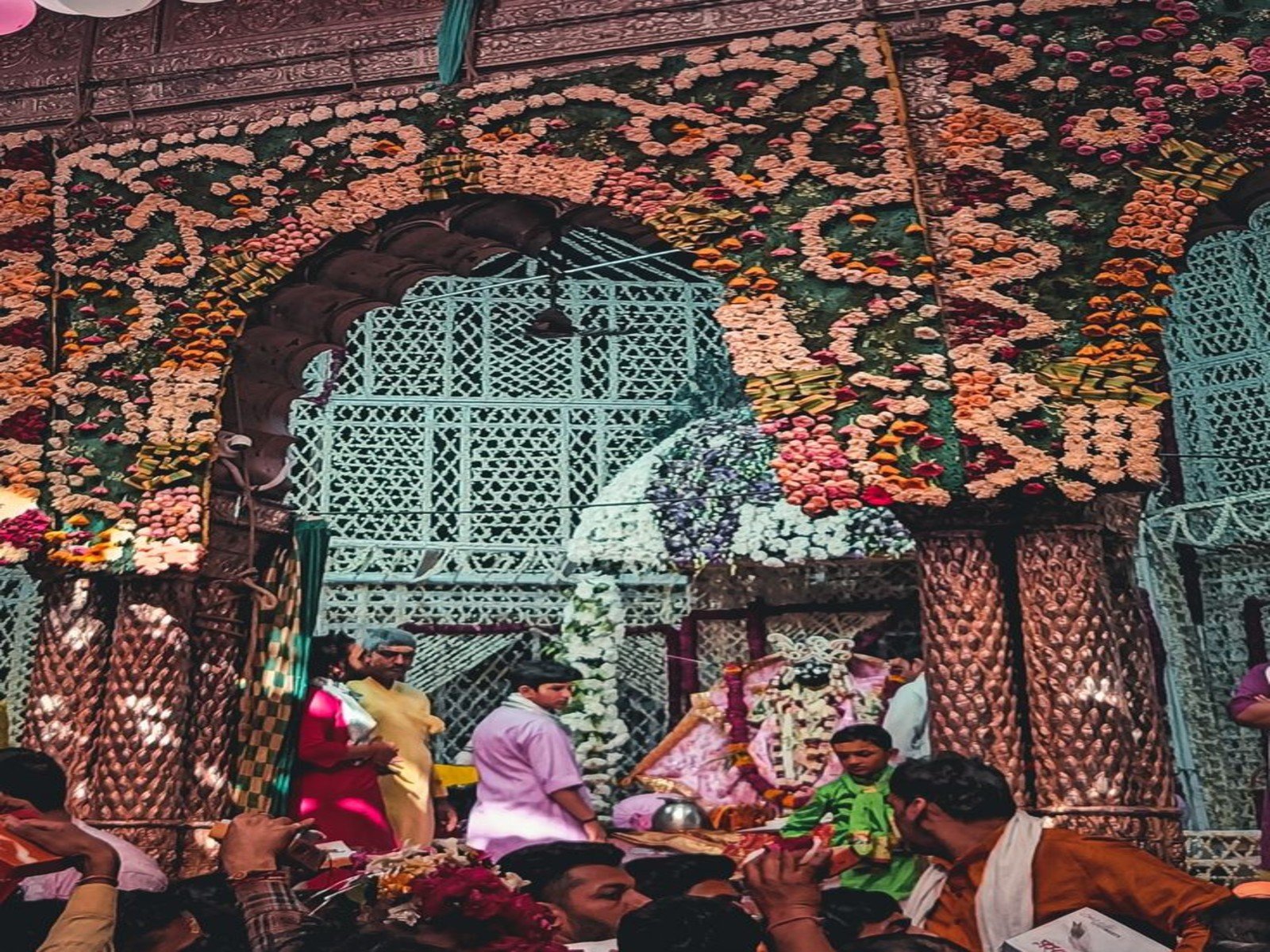 tour image