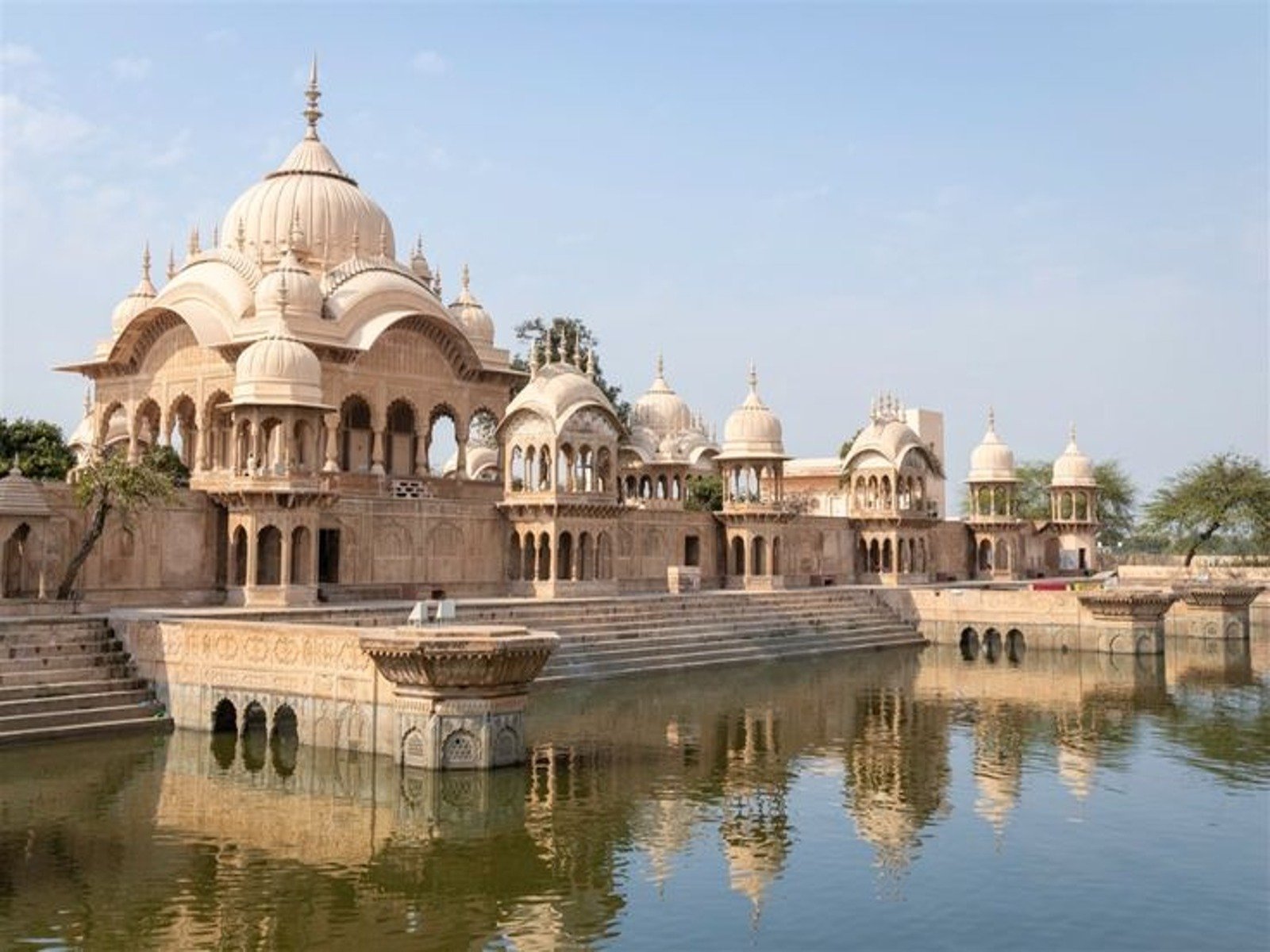 tour image
