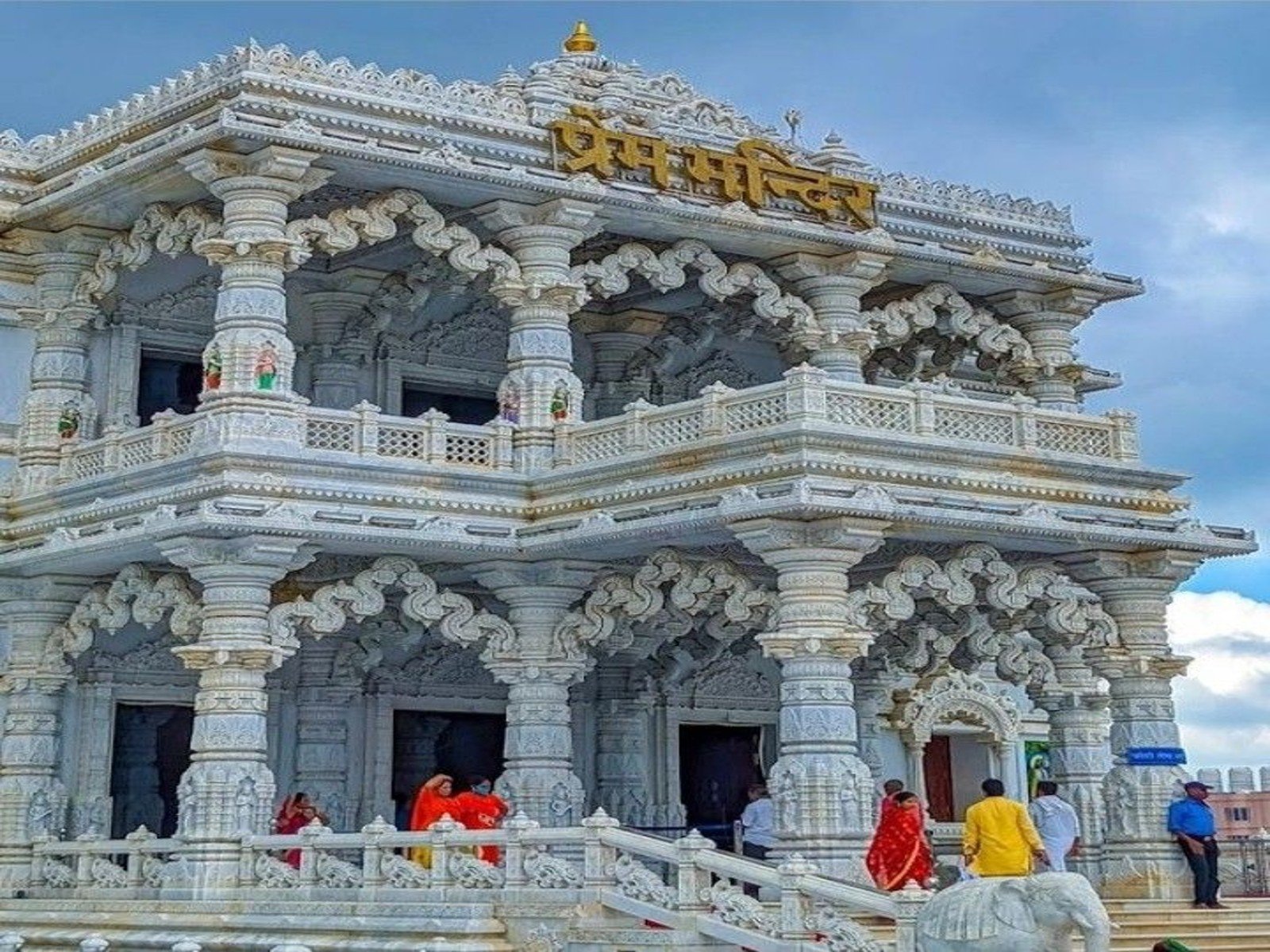 tour image