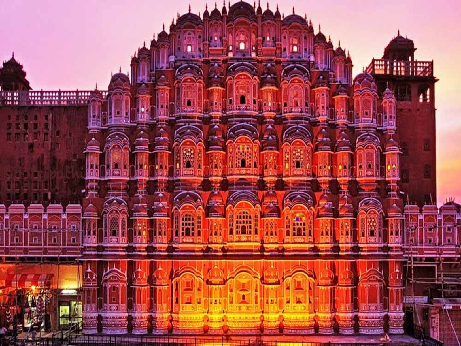 tour image